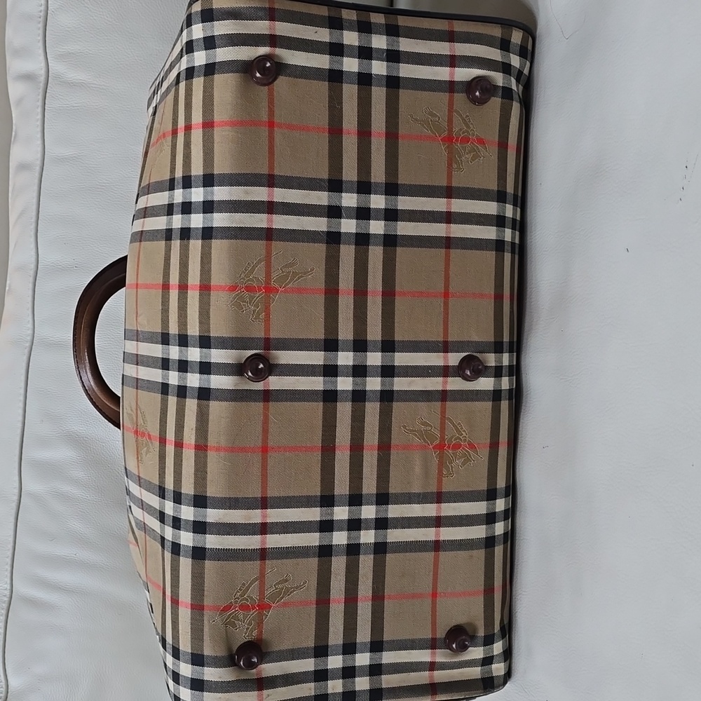 Burberry Vintage Duffle Bag - Picture 5 of 11